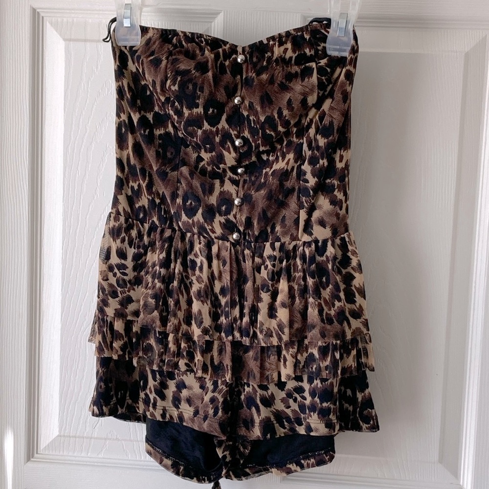 Coco Avante Chic Leopard Print Romper Size L Brown Tan Black